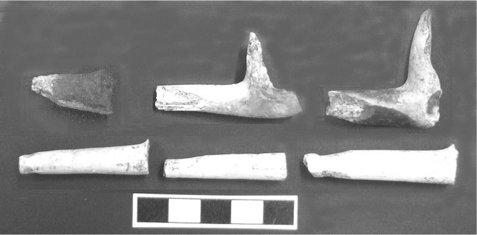 Image of clay pipes.